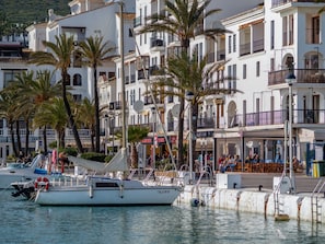 Marina
