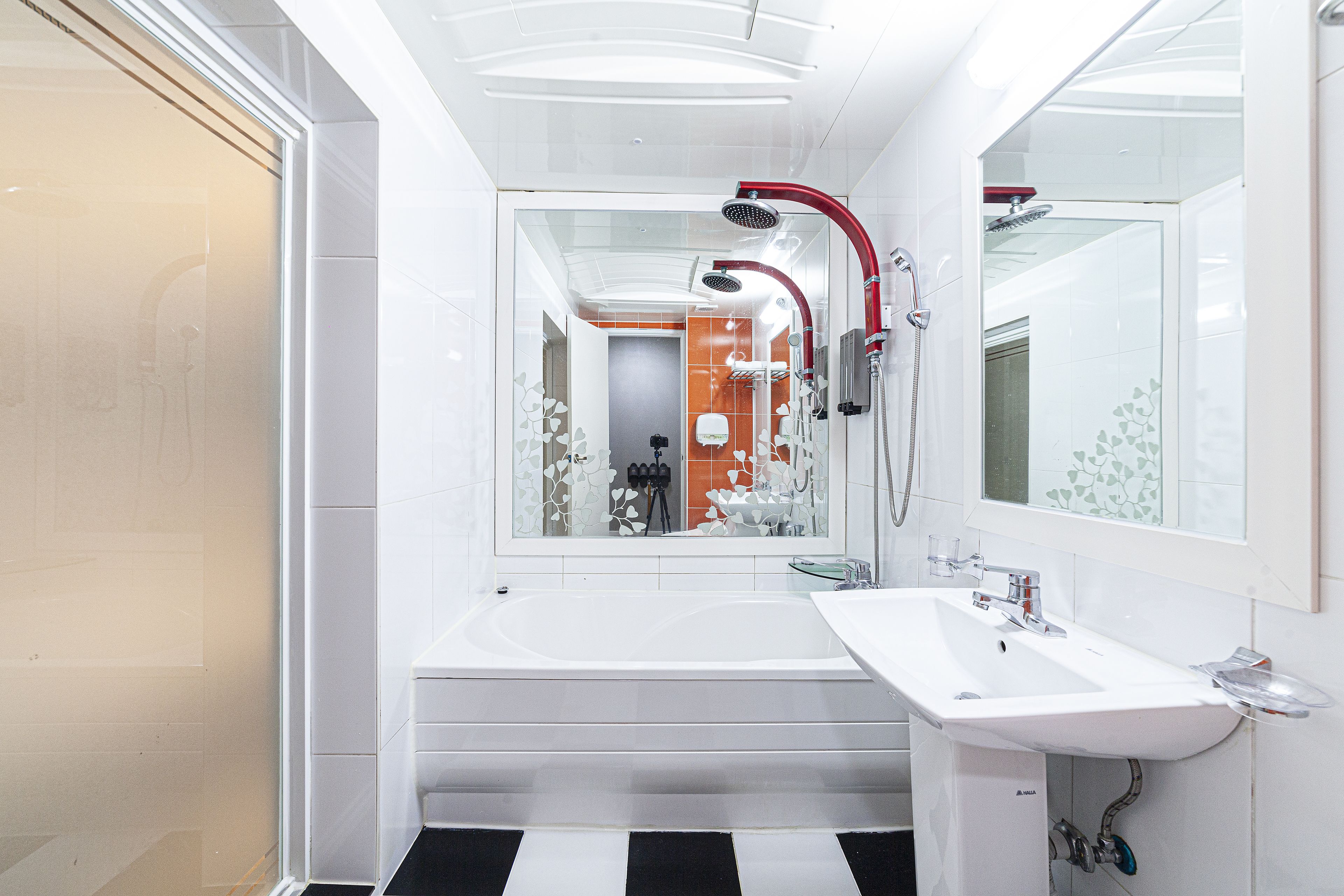 deluxe room, city view | free wifi