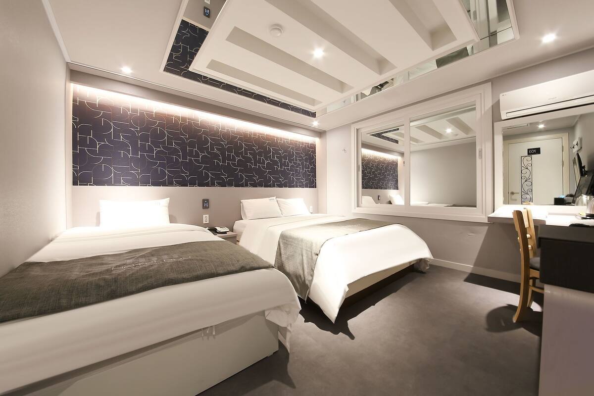 Quarto duplo luxo | Wi-Fi de cortesia