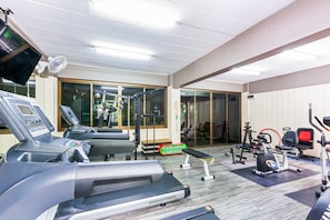 Fitness facility - P-Park Hotel Bangkok (Bangkok)