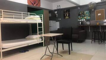 Wi-Fi de cortesia, roupa de cama