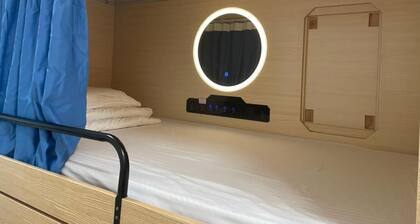 Hi Backpackers - Hong Kong Hostel Group