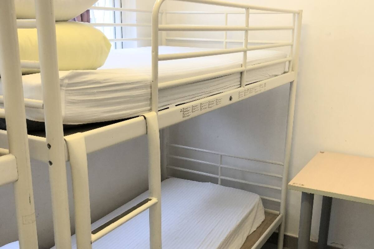 Shared Dormitory, Mixed Dorm (1 Bed in 10-Bed) | WiFi (free), bed sheets