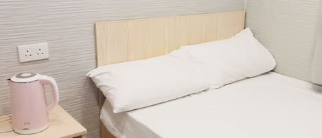 Free WiFi, bed sheets