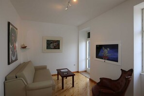 TV - Apartment Stazić (35984-A1) (Silo - island Krk)