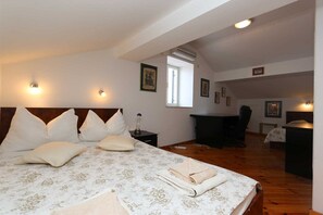 4 chambres, Wi-Fi gratuit, draps fournis
