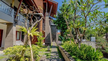 Kamar Deluks, pemandangan kebun | Pemandangan taman