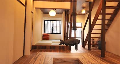 Condominium House in Osaka Shin-Fukae
