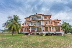 Exterior - Kijal Permai Apartment (Kijal)