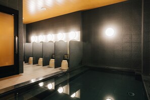Baño termal público