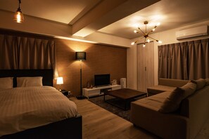 Standard Condo | Down comforters, individually decorated, individually furnished, desk - H2O Stay Morishita (Tokyo)
