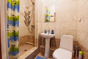 Standard Double or Twin Room | Bathroom | Shower, free toiletries, hair dryer, slippers - Bereket (Astana)