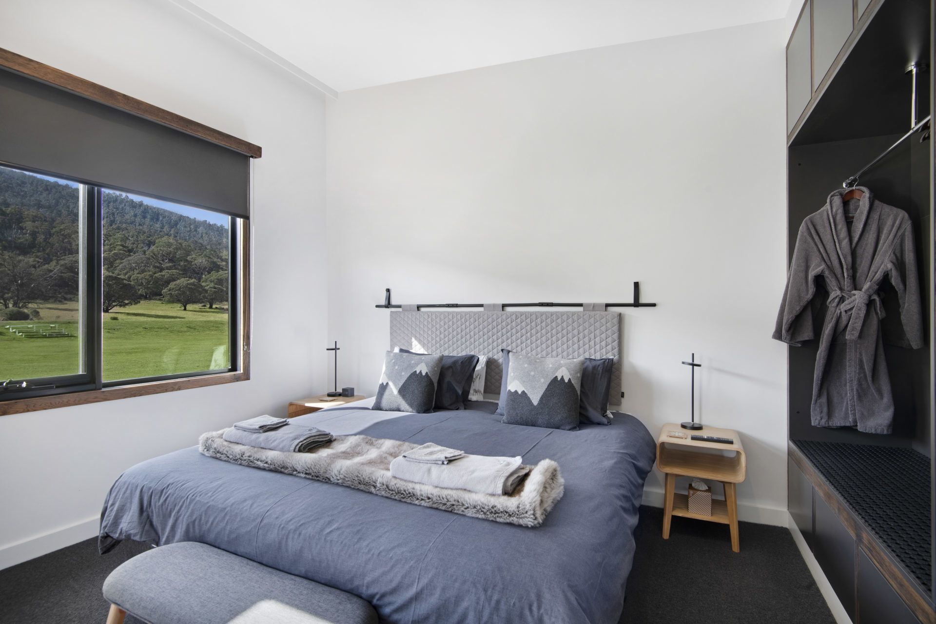 House, Mountain View | 1 bedroom, iron/ironing board, bed sheets