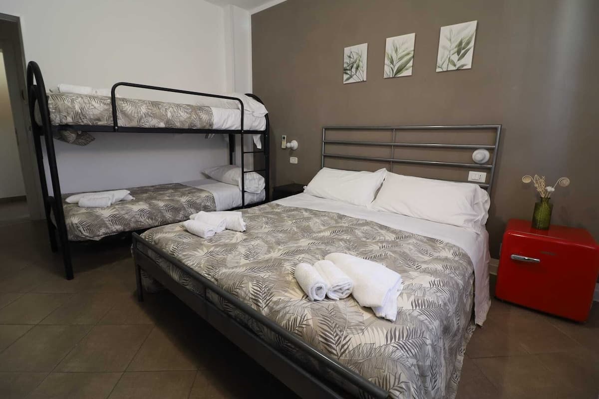 Desk, free WiFi, bed sheets