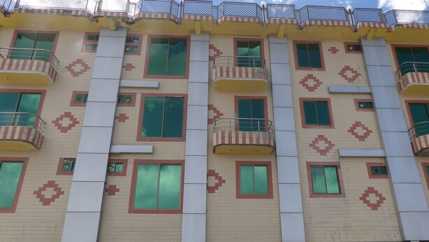 Front of property - Canari Hotel (Abbottabad)