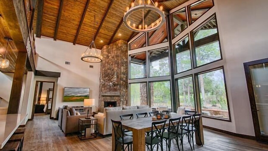 At Whispering Pines 4 Bedroom Home by RedAwning