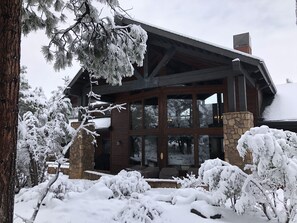 Hus, 4 soverom | Eksteriør