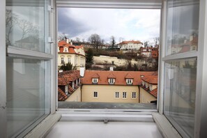Design-Apartment, 2 Bäder, Stadtblick | Ausblick vom Zimmer