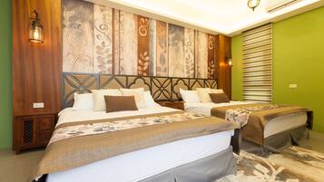 园景四人房 | 隔音、折叠床/加床(额外收费)、免费 WiFi、床单