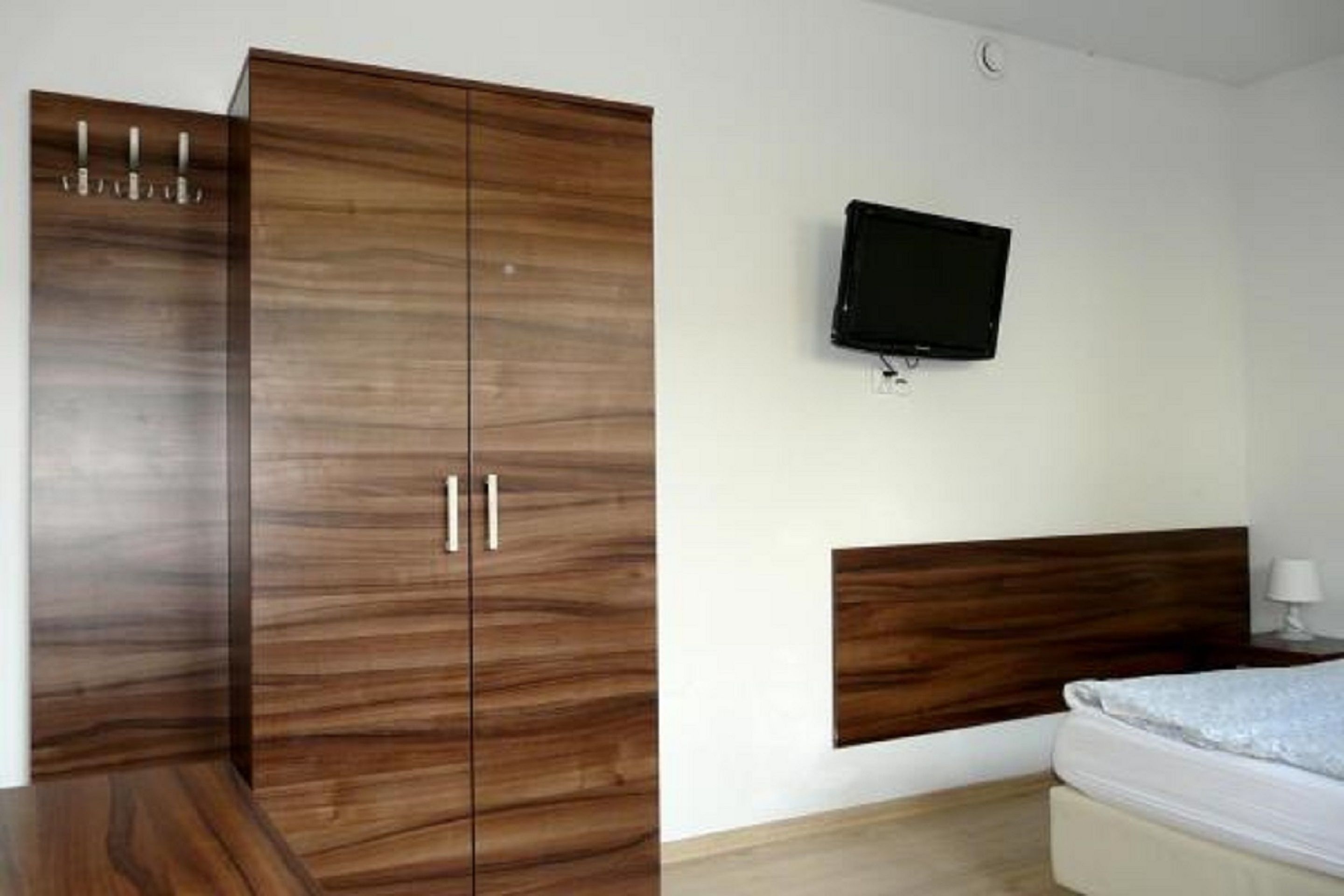 Photo - Amber House