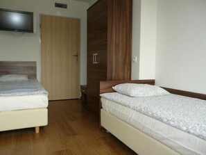 Iron/ironing board, free WiFi, bed sheets - Amber House (Gdansk)
