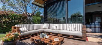 Maison privée avec piscine privée chauffée.