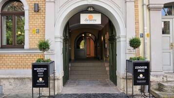 Entrada de la propiedad