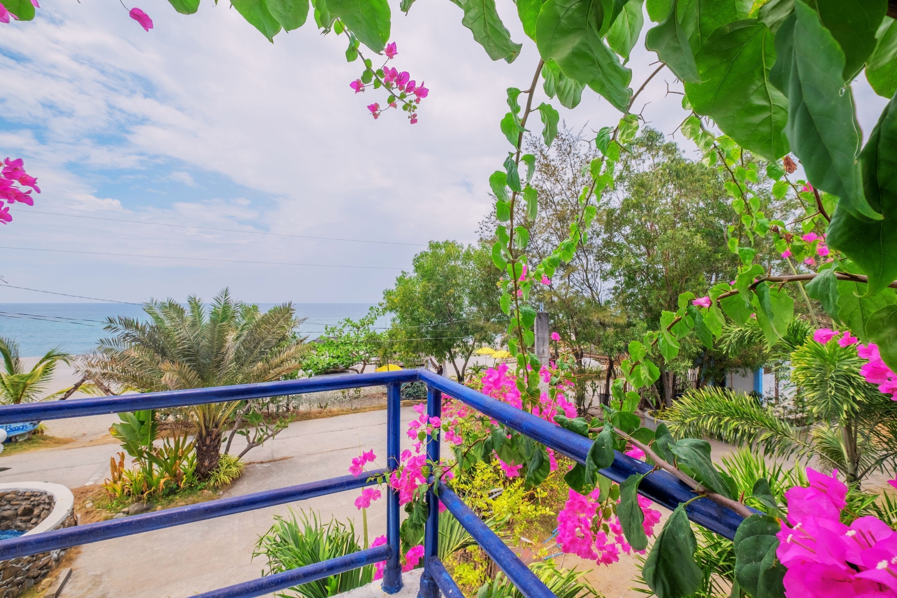 Habitación cuádruple Premier | Cortinas blackout y ropa de cama 