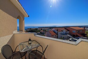 Apartment (A1) | Water view