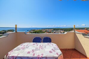 Apartment (A2) | Balkon