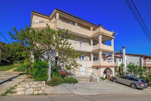 Building design - Apartments Marija (Rab)