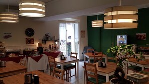 Morgenmadsbuffet hver dag mod et gebyr