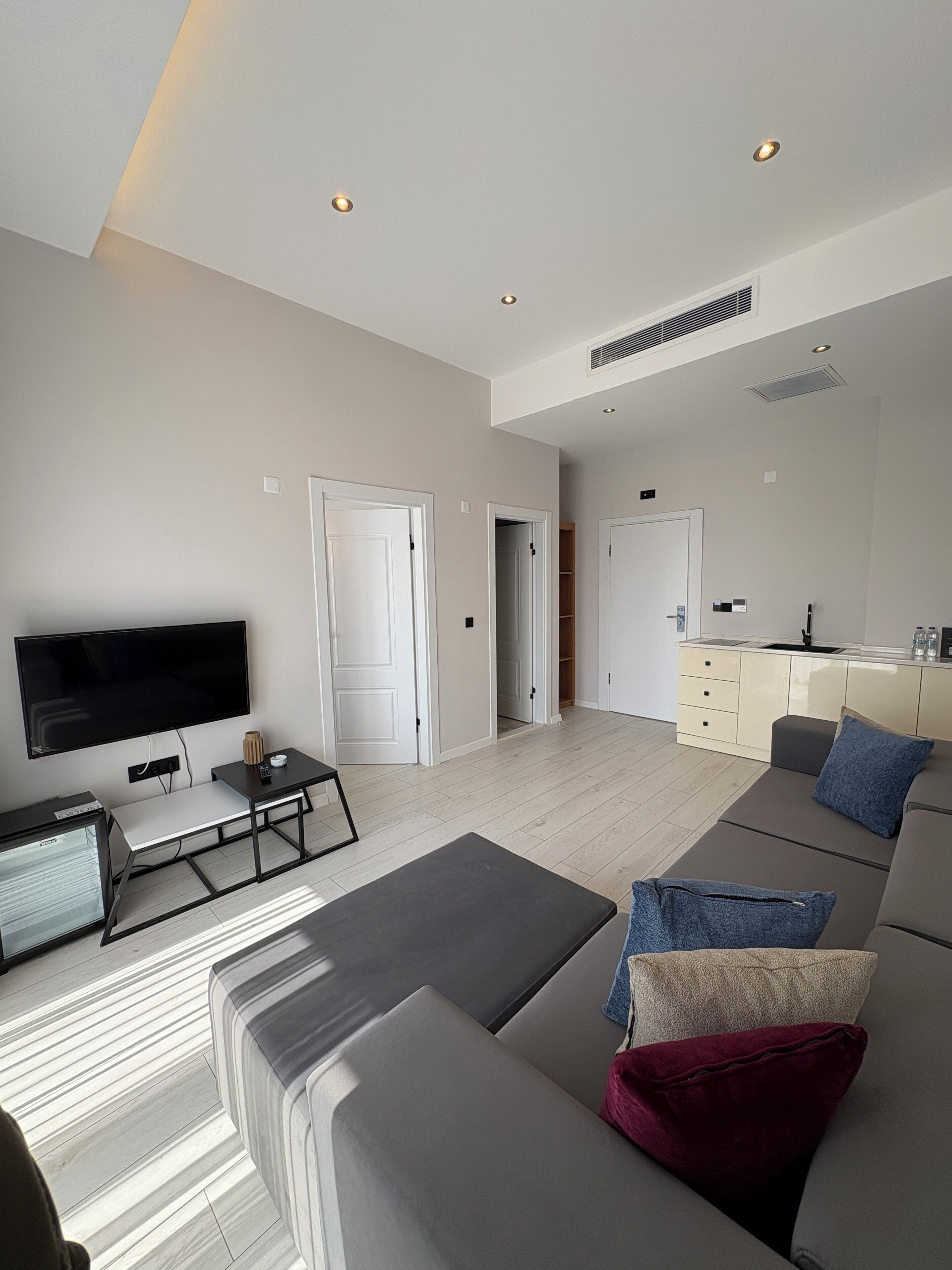 Deluxe Suite | Insonorización, tabla de planchar con plancha y wifi gratis 