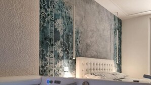 Ảnh chưa phân loại, 5 trong số 31 ảnh, nút