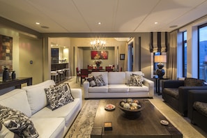 Ferienhaus, 3 Schlafzimmer | Wohnzimmer | Flachbildfernseher