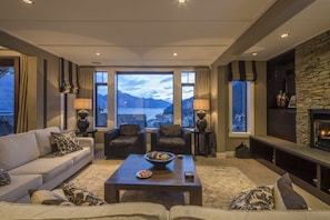 Ferienhaus, 3 Schlafzimmer | Wohnbereich | Flachbildfernseher