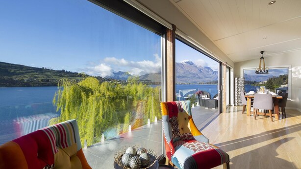 Interior - Kohanga Luxury Lakeside Villa (Queenstown)