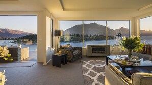 Ferienhaus, 4 Schlafzimmer | Wohnbereich | Flachbildfernseher