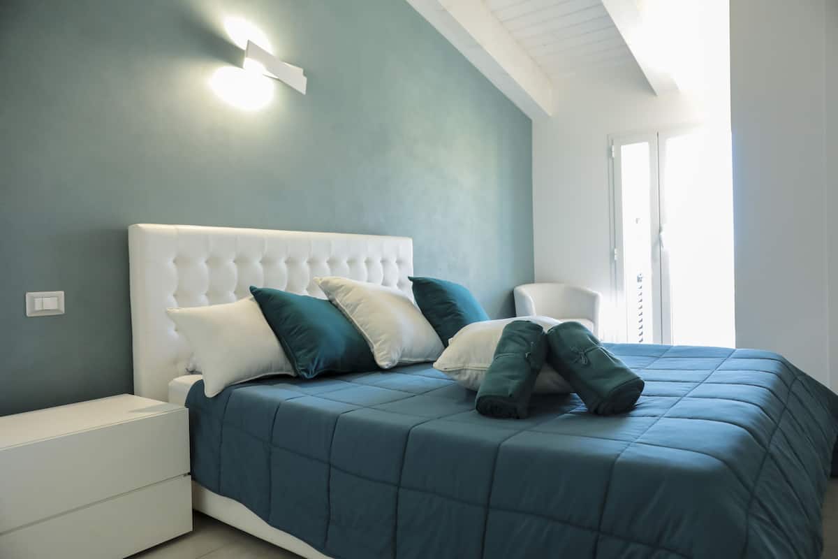 Kamar Double Superior | Selimut bulu angsa, Wi-Fi gratis, dan seprai linen