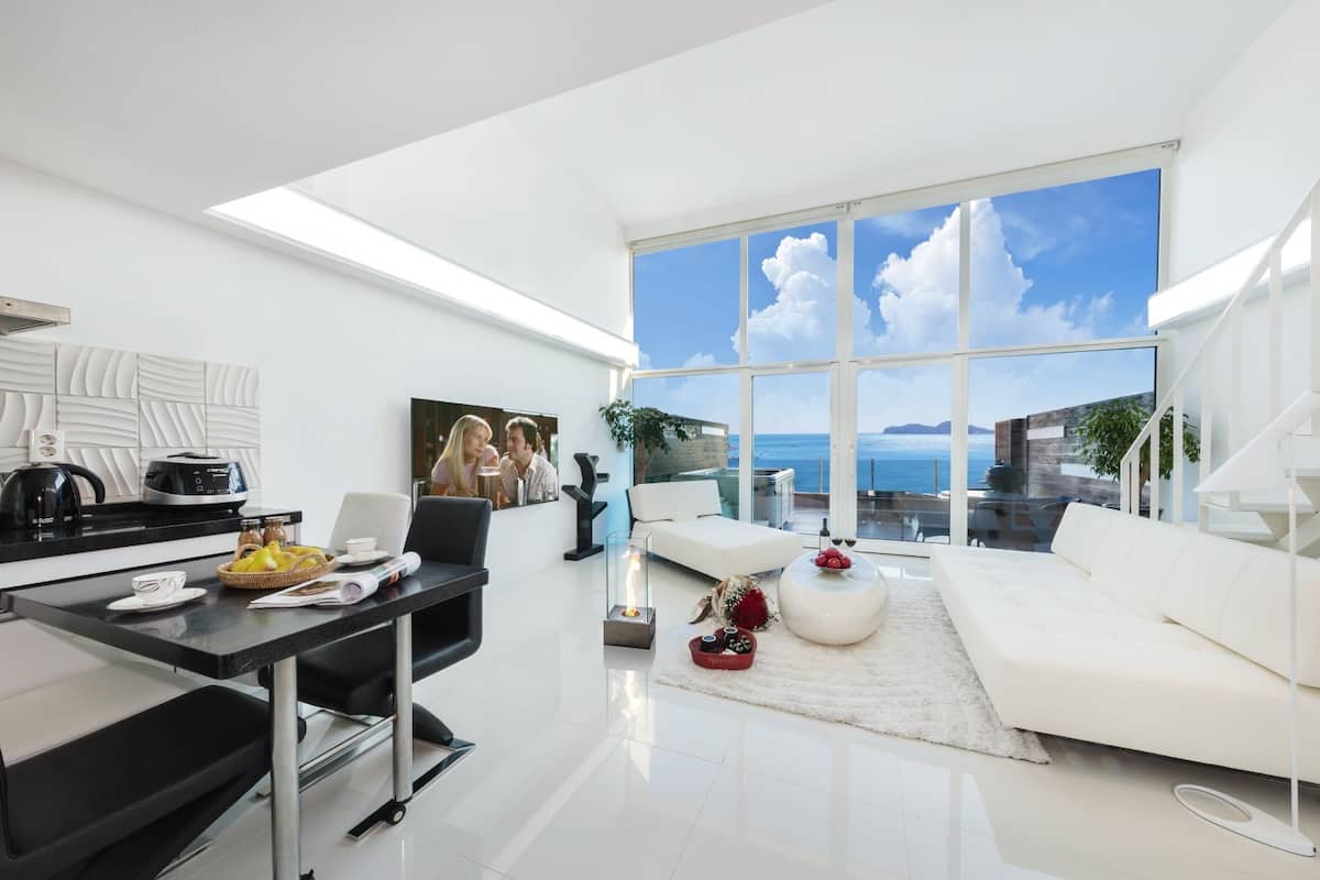 Suite, Extra person 30,000 KRW upon check-in | Private kitchenette