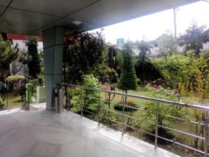 View from property - Hotel Grand Habib (Srinagar)