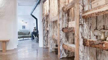 Loft | Living area | Flat-screen TV, video-game console, iPod dock