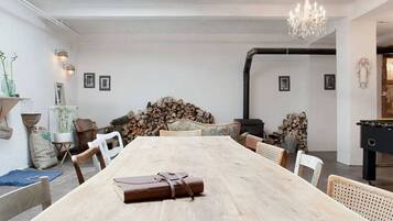 Loft | In-room dining