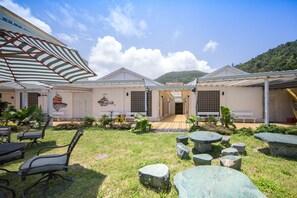 숙박 시설 구내