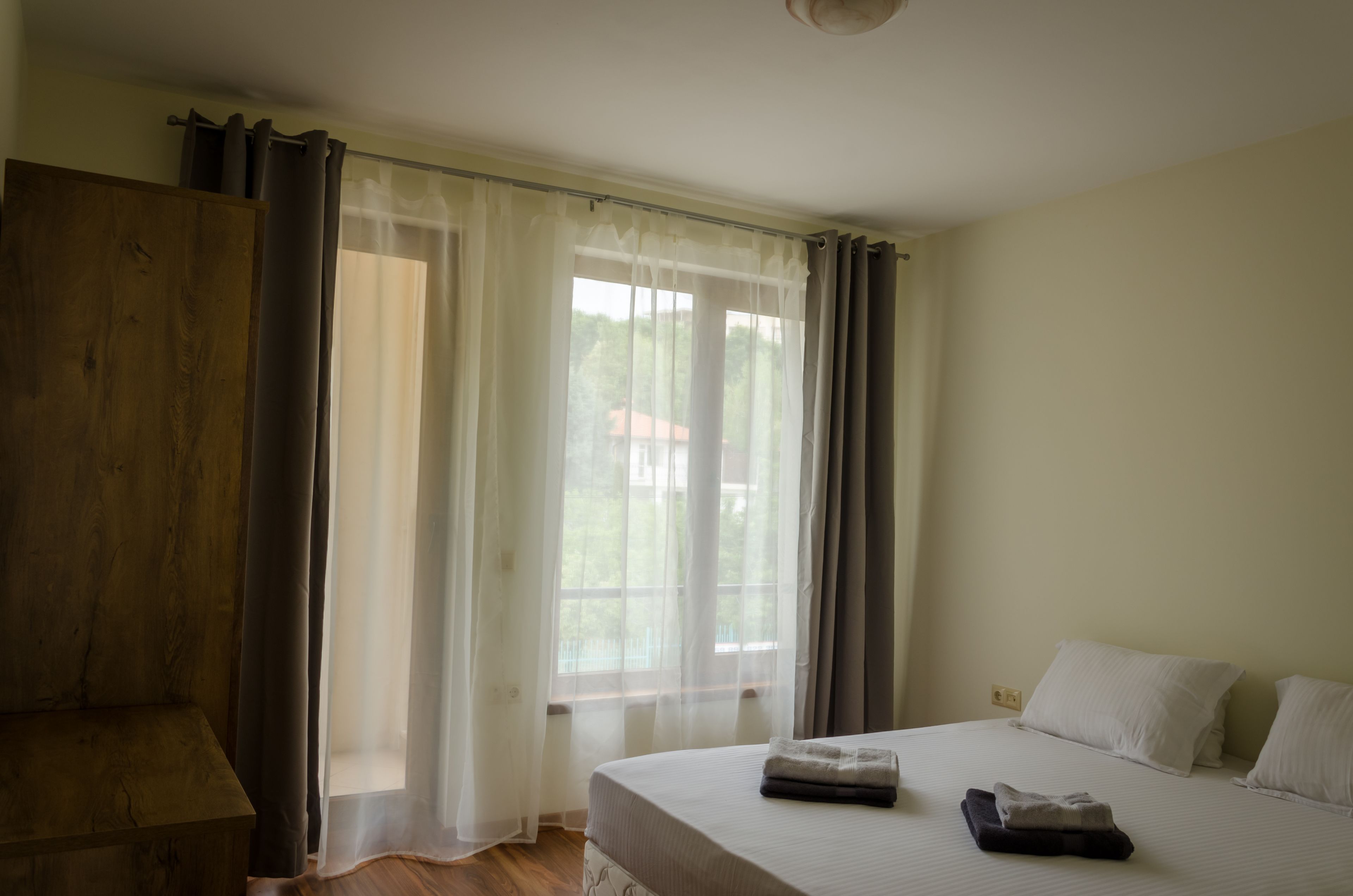 Apartamento, 2 quartos, sacada, vista para o mar | Individualmente decorados, individualmente mobiliados, escrivaninha