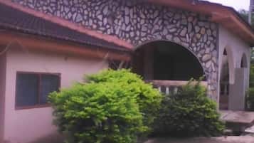 Façade de lâhĂ©bergement