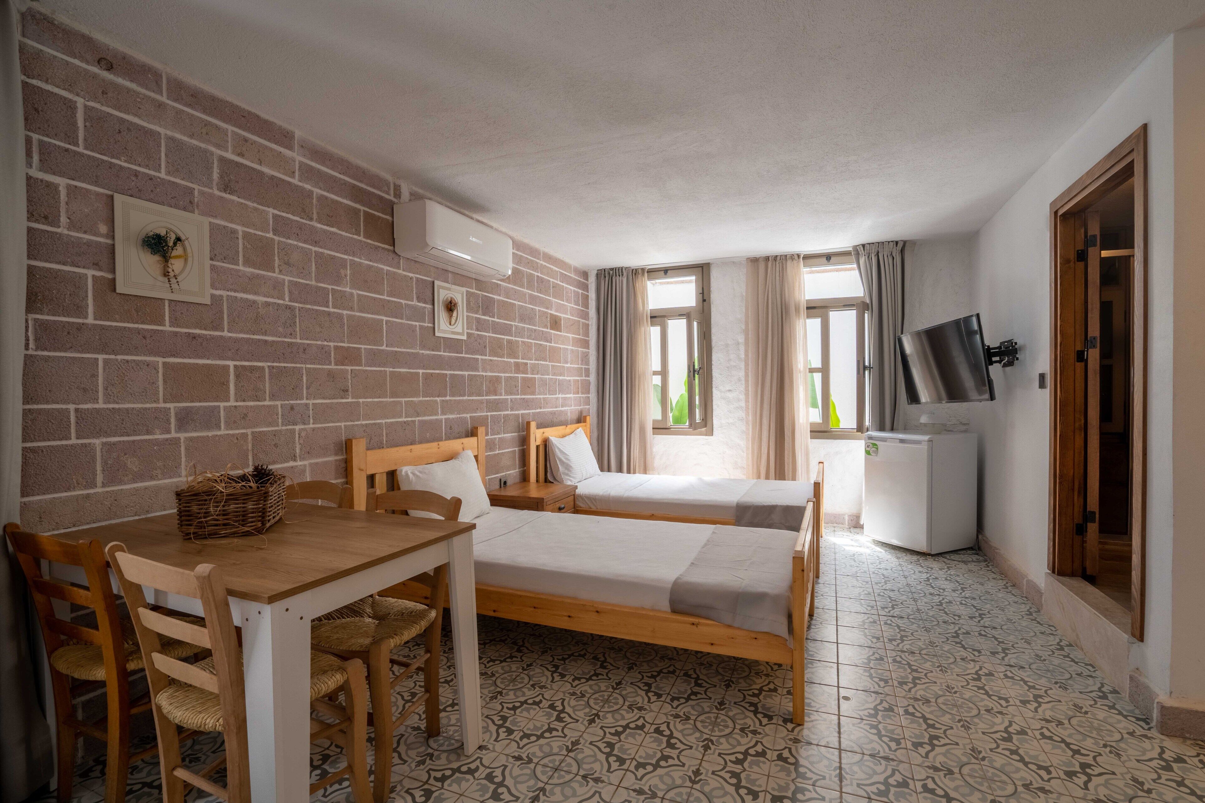 family quadruple room | soundproofing, free wifi, bed sheets