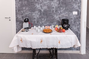 Breakfast meal - N'Art Suites Napoli (Naples)