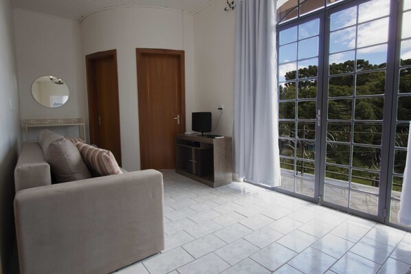 Apartment, 2 Bedrooms | Living room