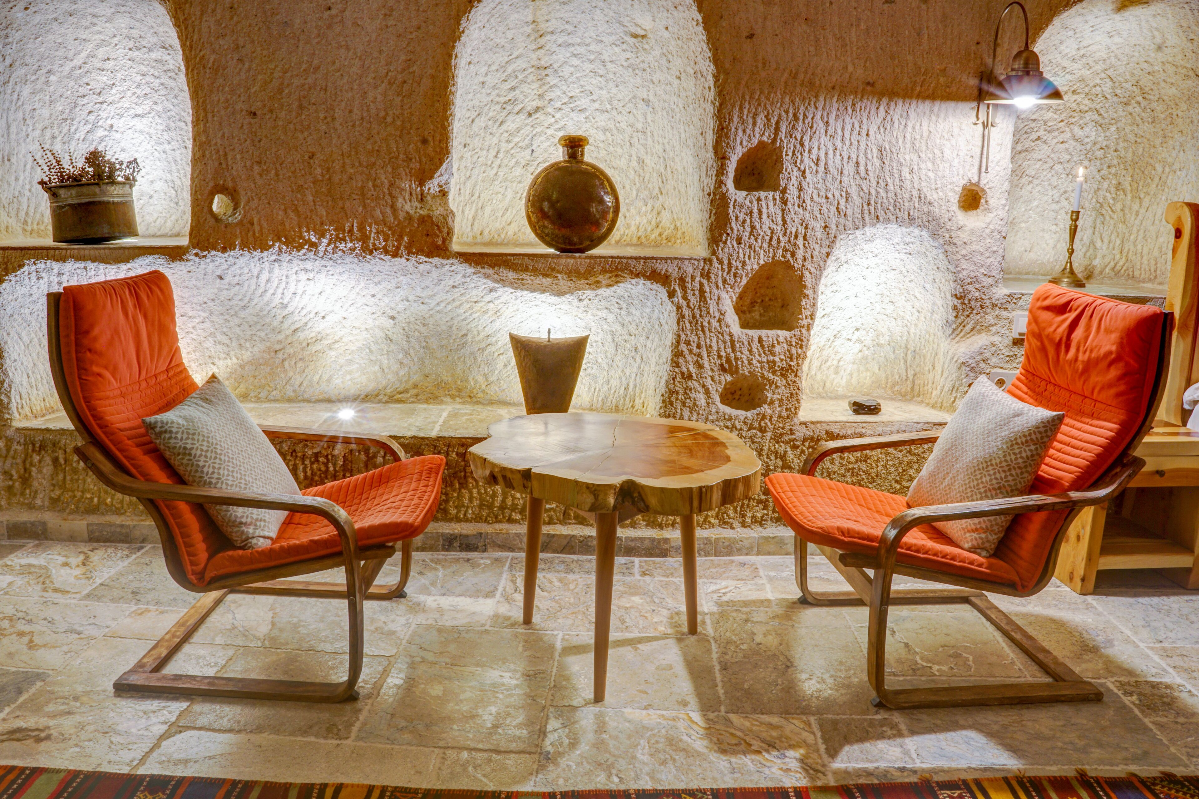 potholing/cave exploring